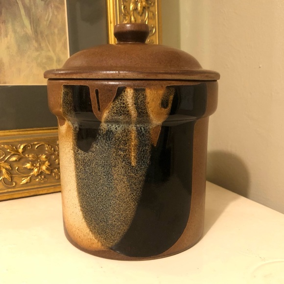 8037 Vintage Pottery Craft Jar with Lid Cocoa Brown Tan Black Knobbed Lid - Picture 13 of 13